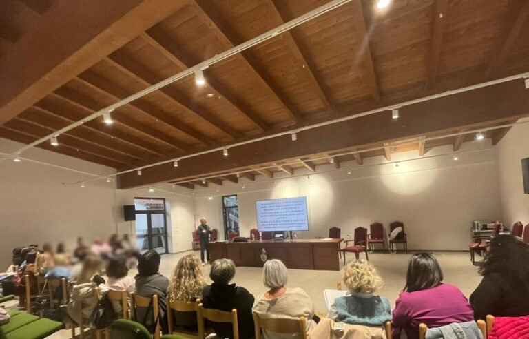 Proseguono nelle scuole i corsi di lettura ad alta voce